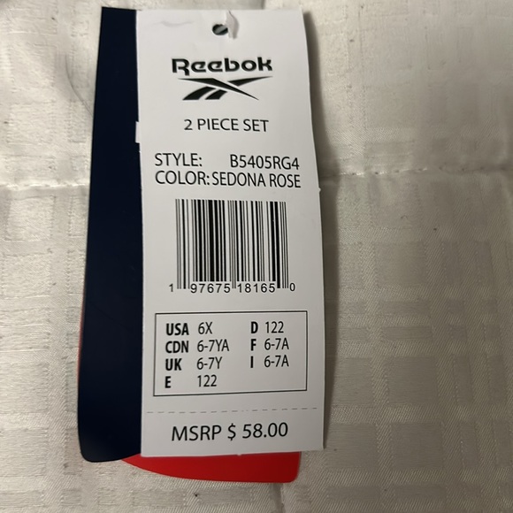 Girls Reebok outfit - Picture 4 of 4